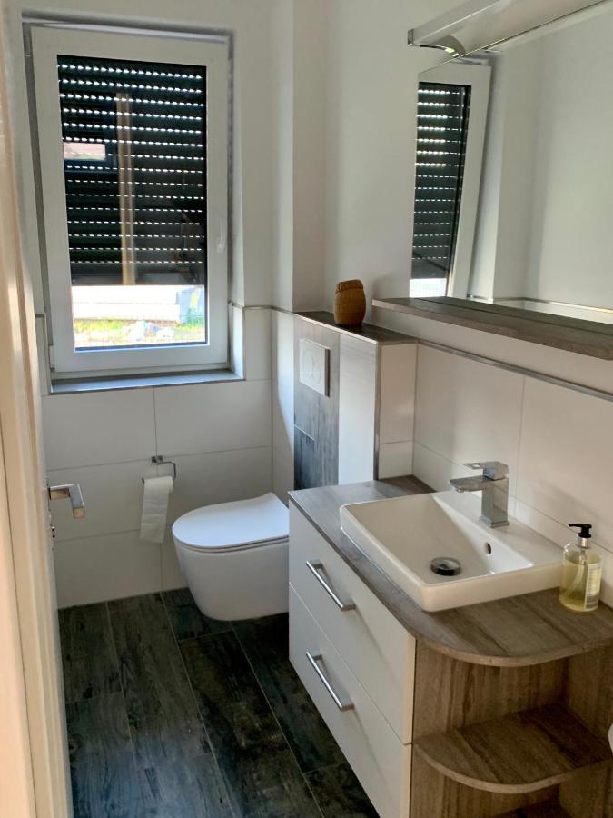 Ferienhaus Seestern Am Harkebruegger See Mit Sauna Und Kamin Barssel  Exterior foto
